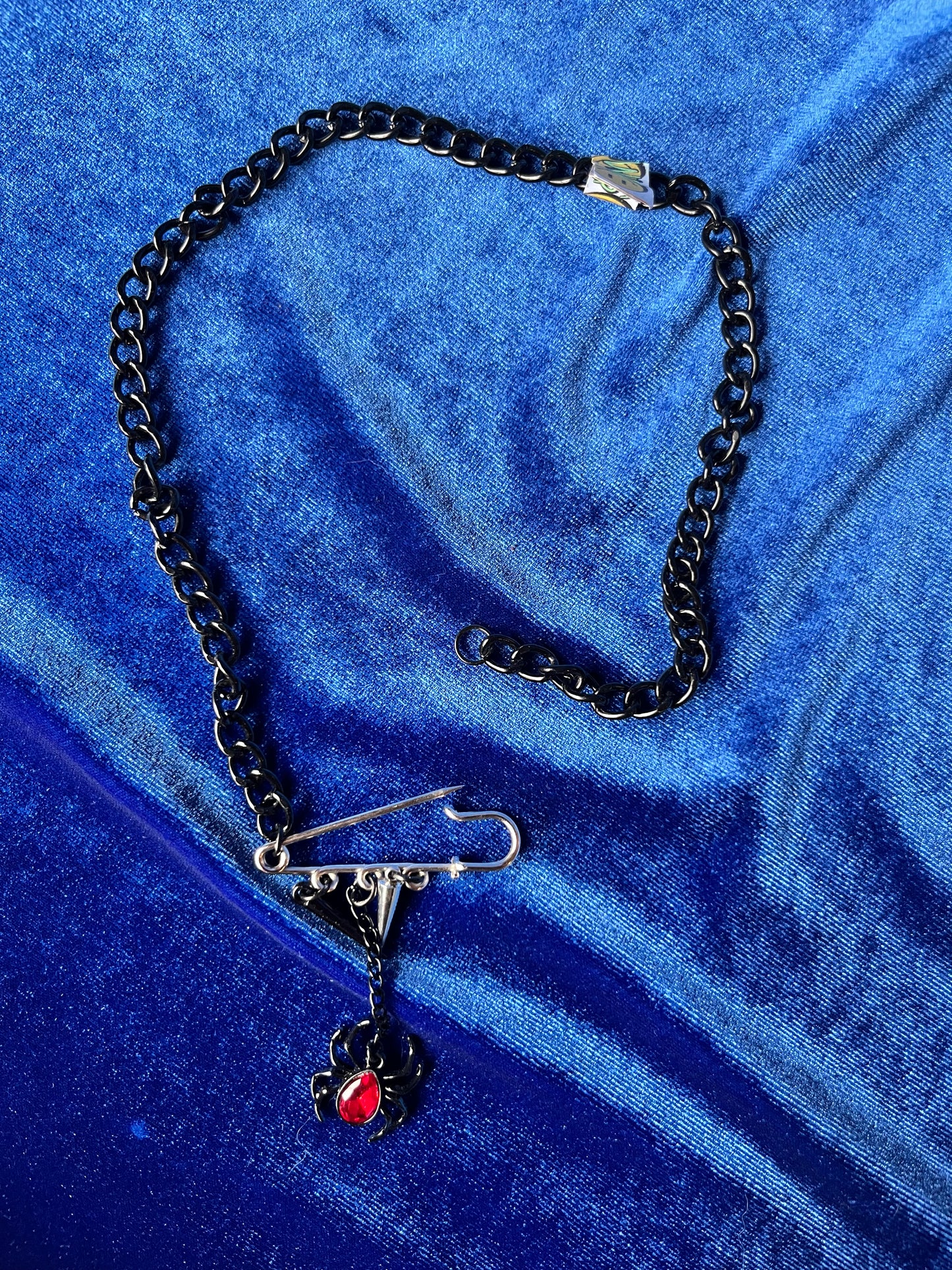 Spike Spider Choker Necklace