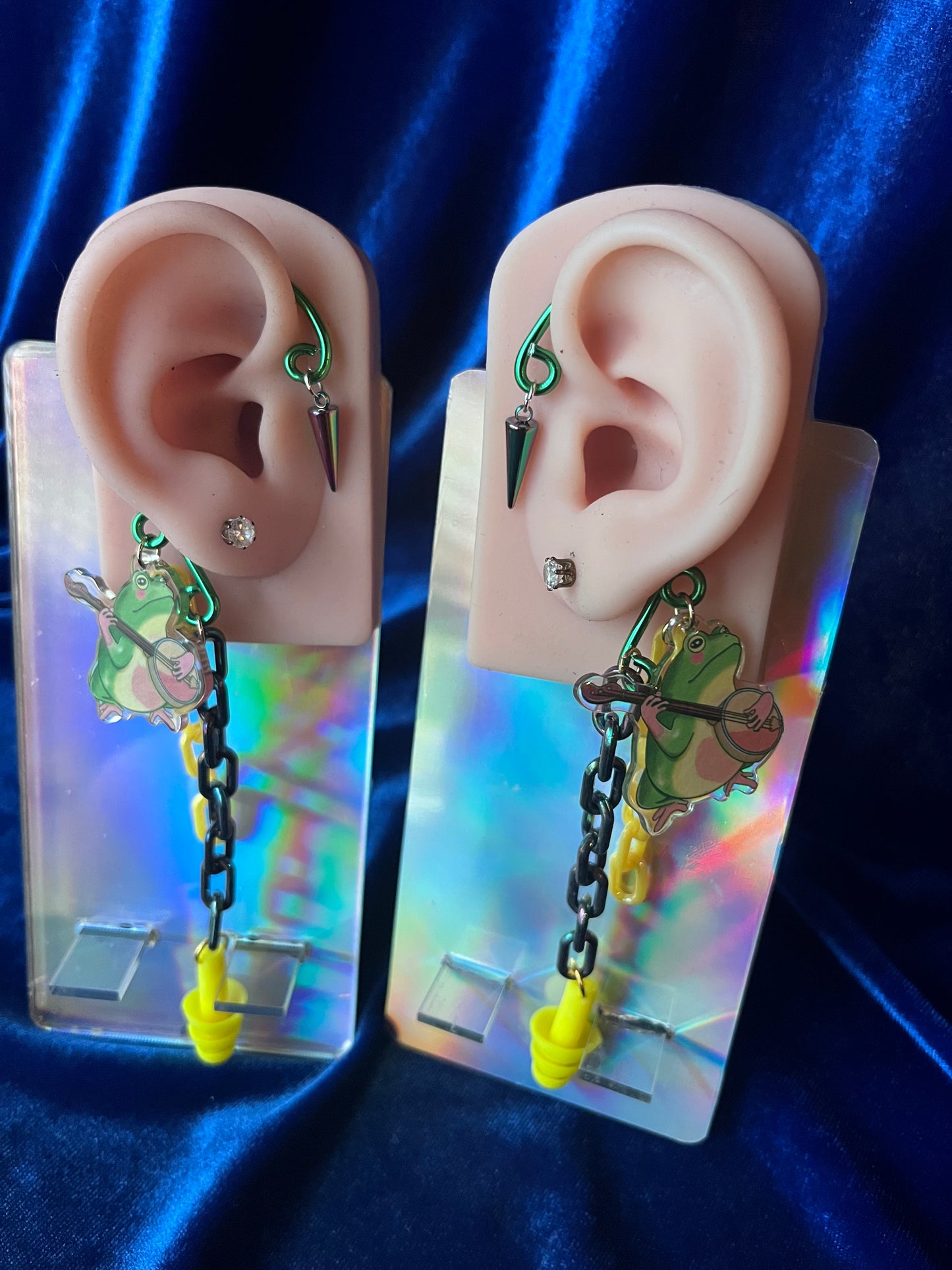 Ear Plug Ear Cuff Set - Banjo Frog