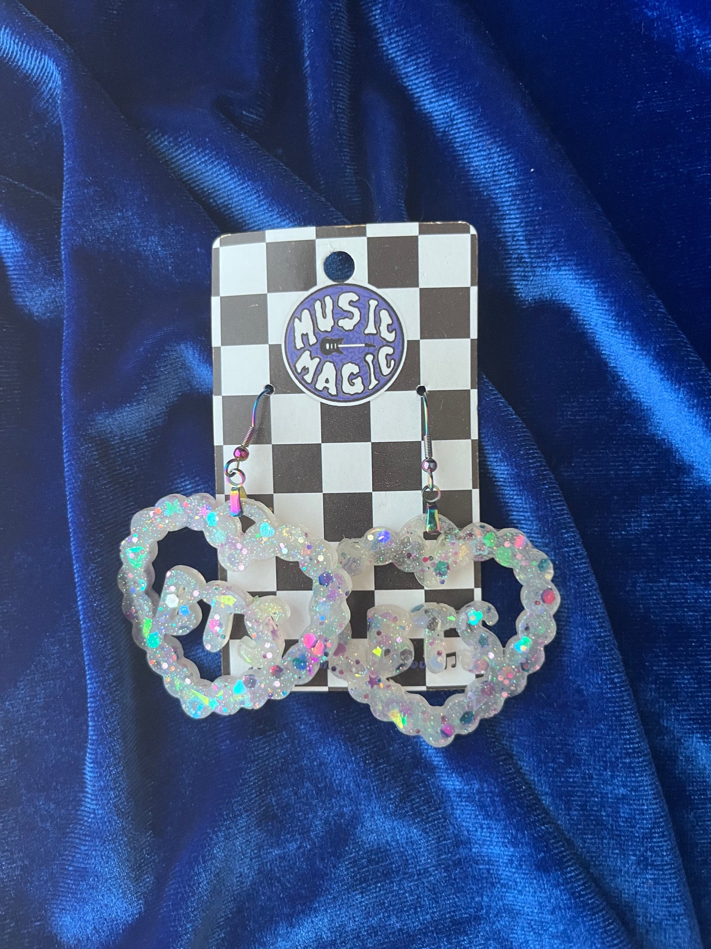 Scallop Heart Glitter BTS Heart Earrings