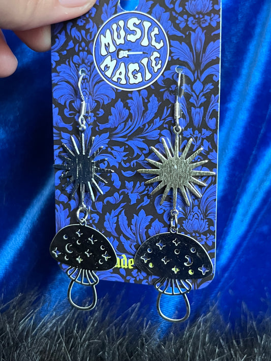 Star and Shroom Earrings - Silver