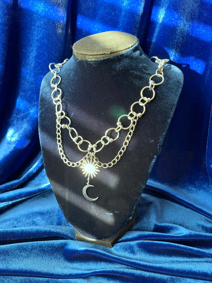Chain Link Moon Necklace
