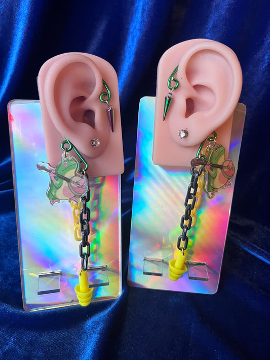 Ear Plug Ear Cuff Set - Banjo Frog