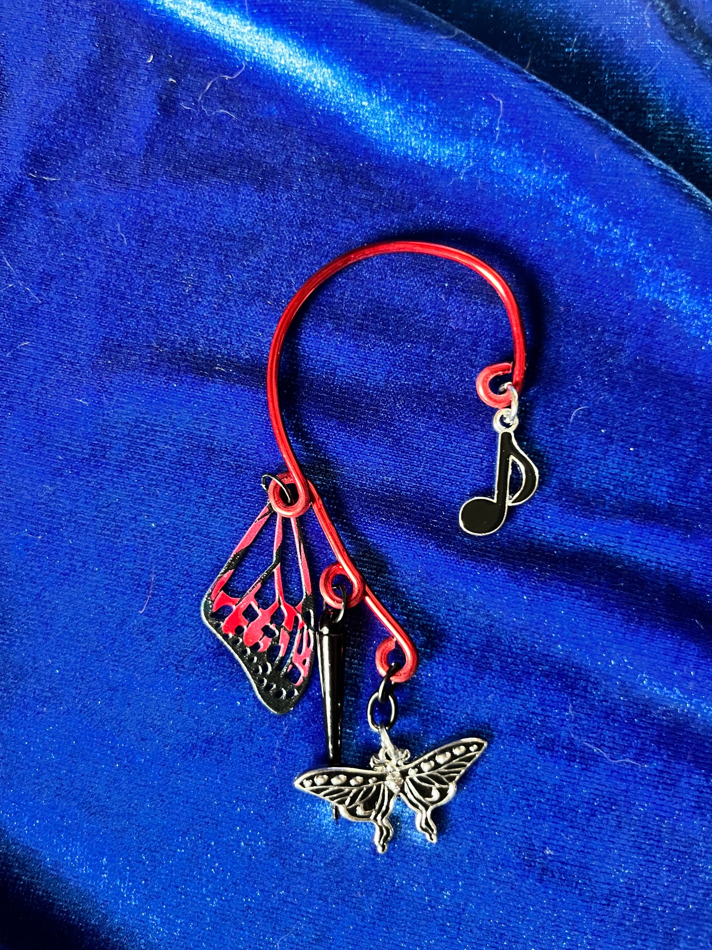 Red Ear Cuff Set - Music Moth