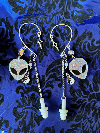 Ear Plug Ear Cuff Set - Black and Silver Alien