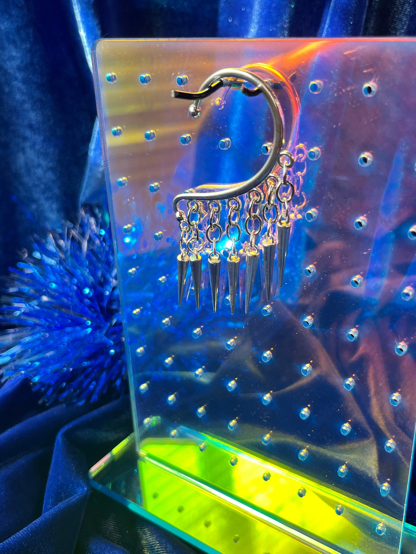 Ear Cuff Single - Silver Spikes