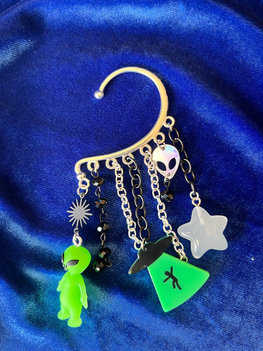 Ear Cuff Single - Alien Star