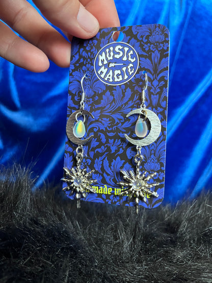 Moon and Starburst Dangle Earrings - Silver