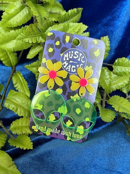 Daisy Stud Alien Earrings
