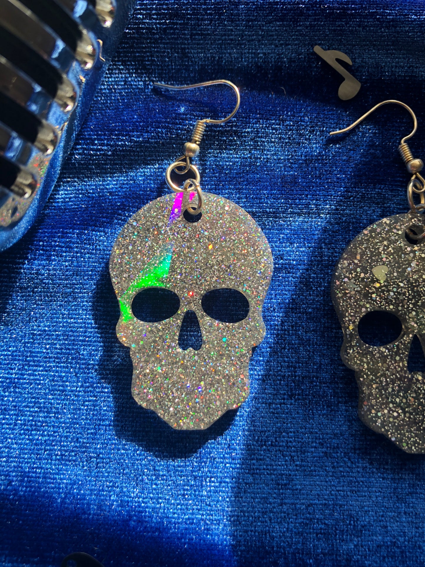 Holographic Skull Glitter Earrings